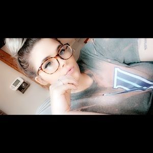 Meet your Posher, Corynn